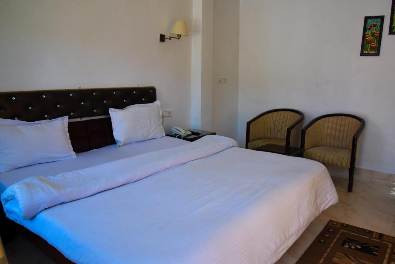 Dragon I Resorts Naddi Ngoại thất bức ảnh